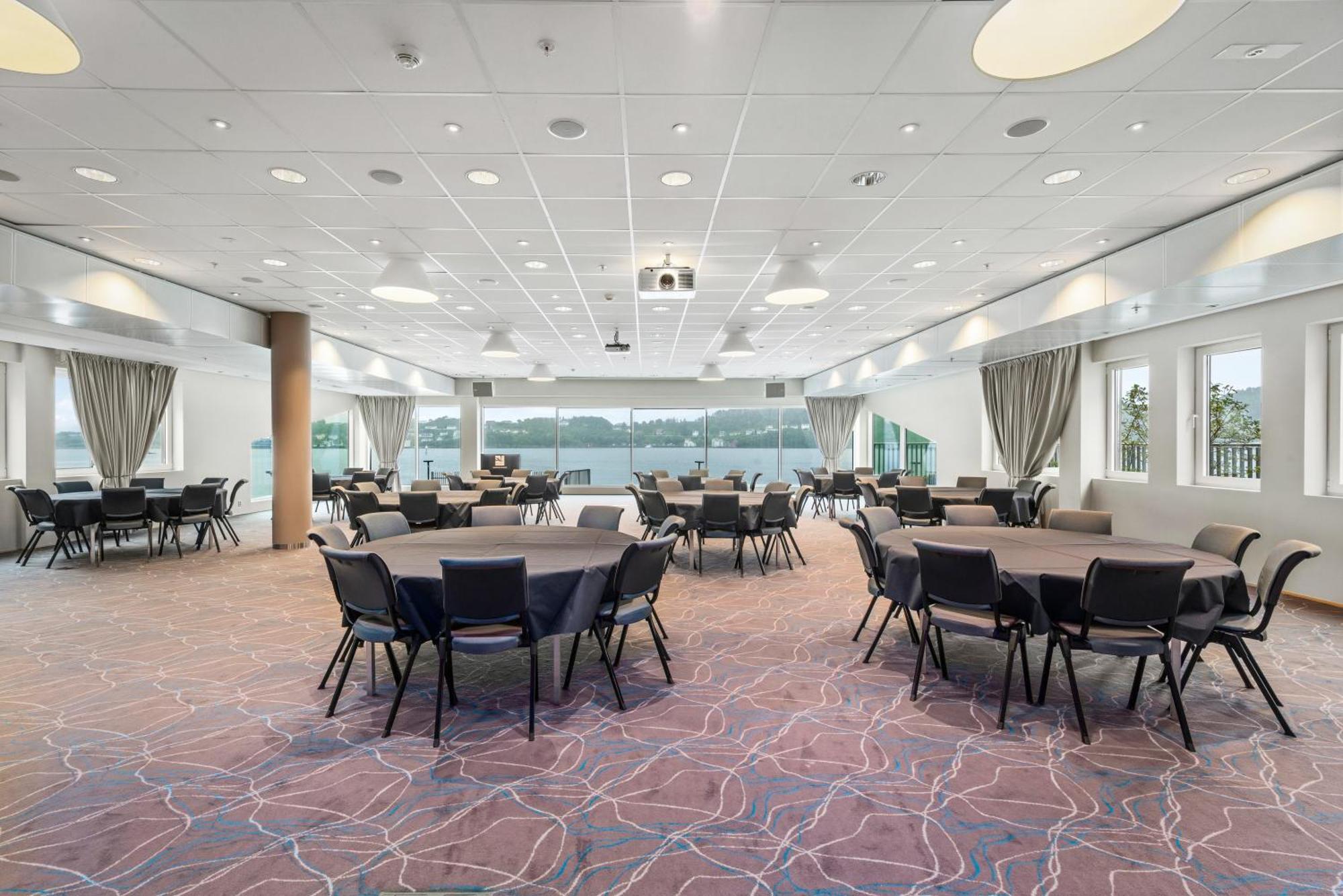 Quality Hotel Waterfront Олесунн Экстерьер фото